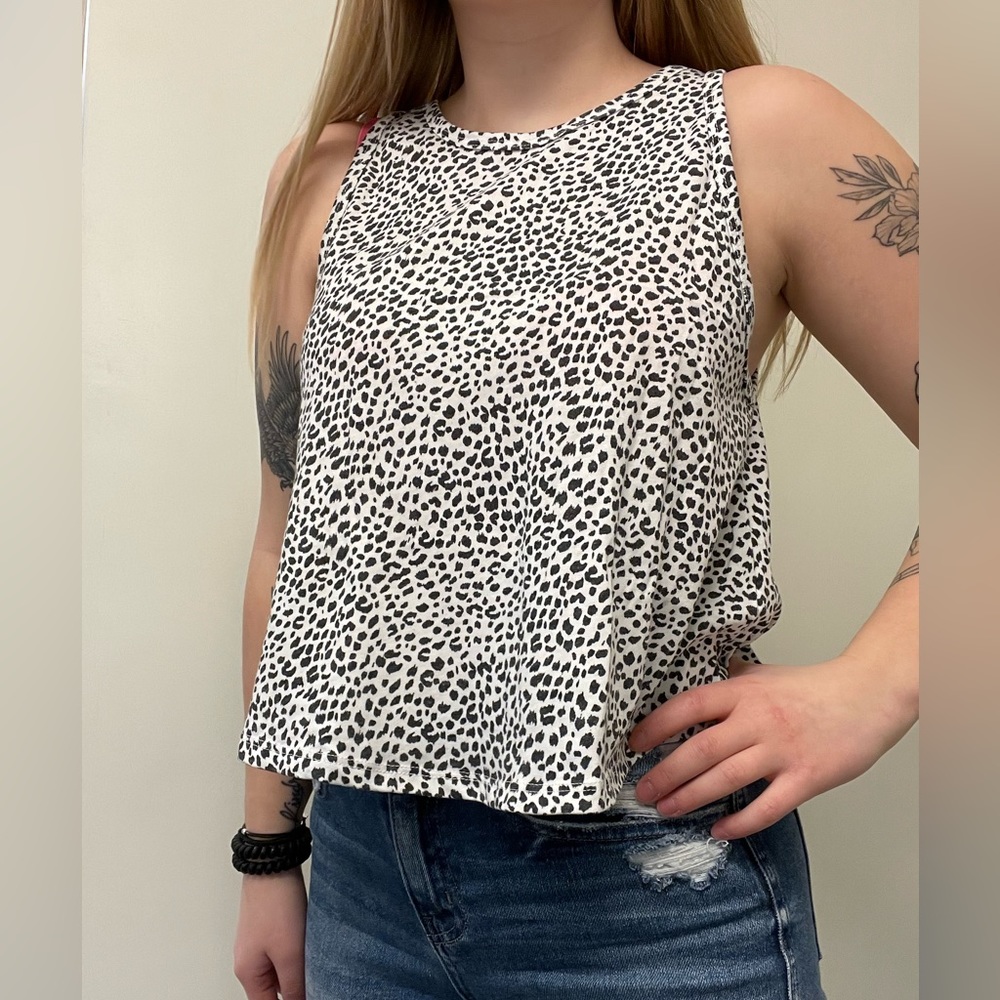 Polka dot crop top size M